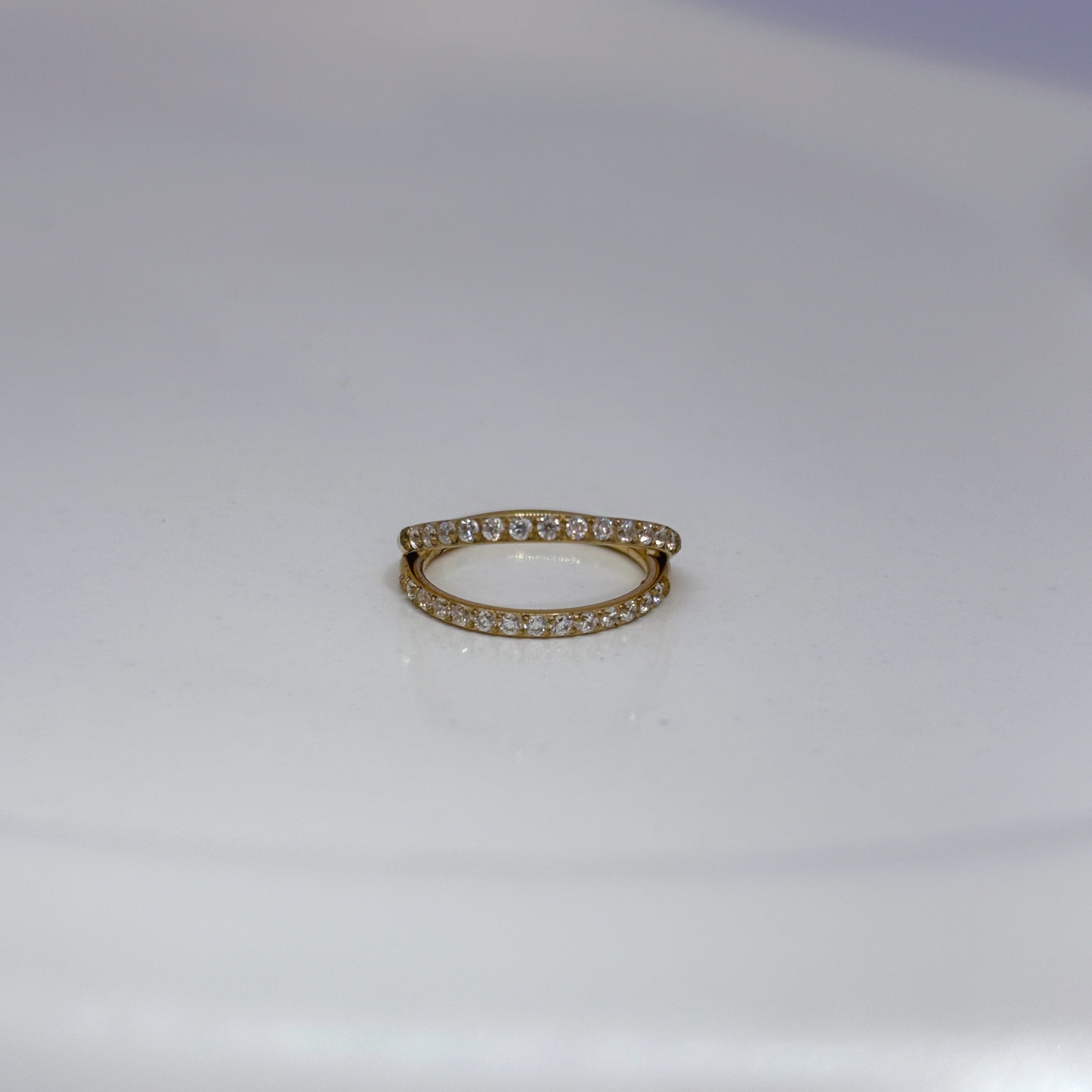 Argola duplamente cravejada