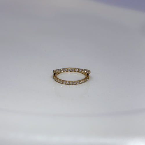 Argola duplamente cravejada