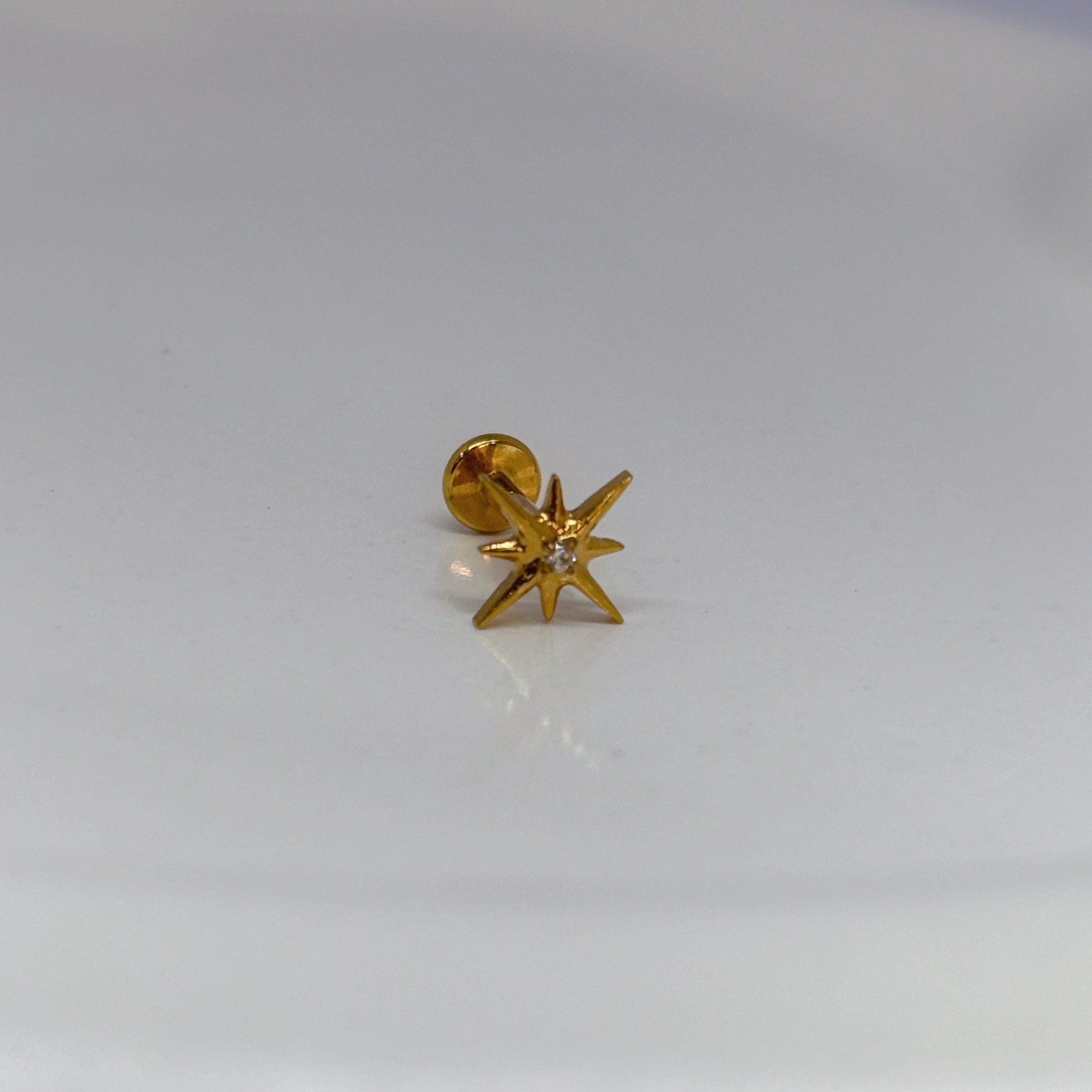 Piercing labret estrela